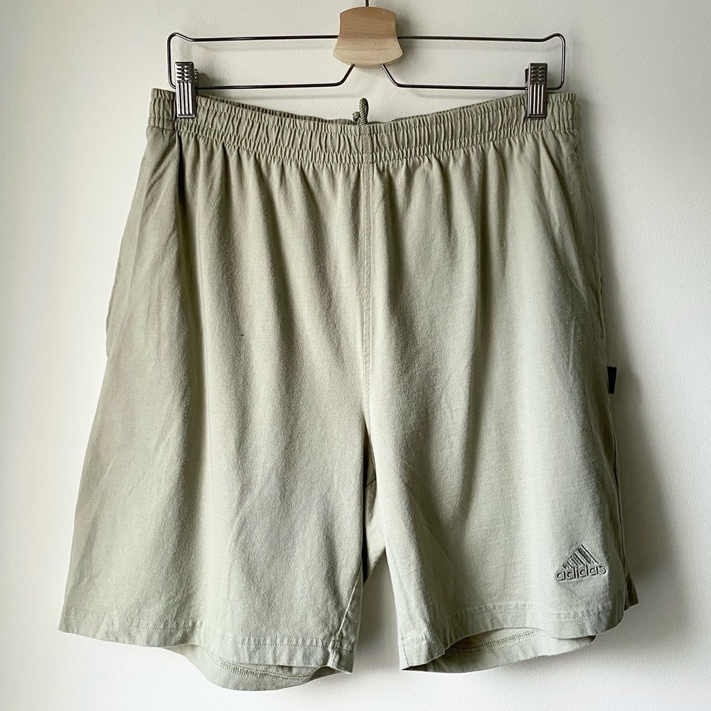 Adidas sport shorts - Picture 6 of 13
